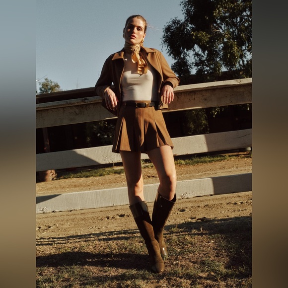 Reformation Brynlee Two Piece In Camel, brand new, never worn, No flaws. - Picture 2 of 16